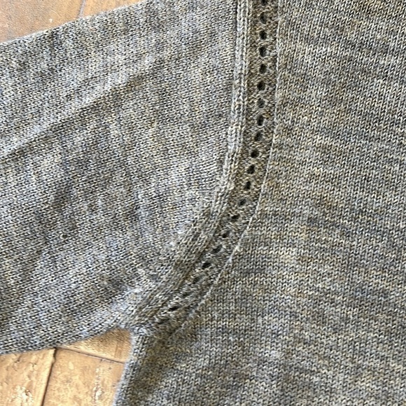 Alexa Chung for AG Scotland olivine wool mock neck sweater - Picture 5 of 10